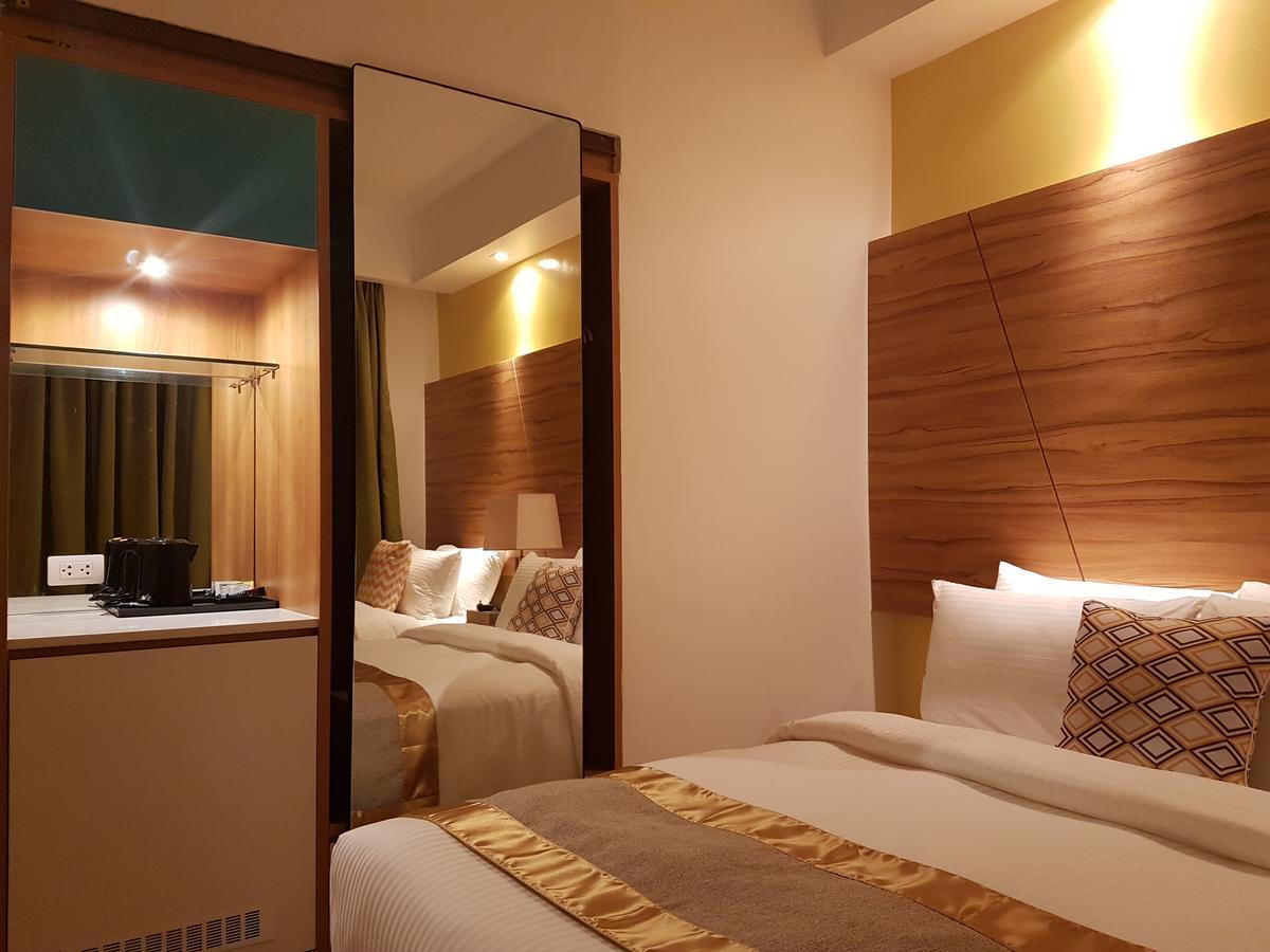 Ferra And Garden Hotel