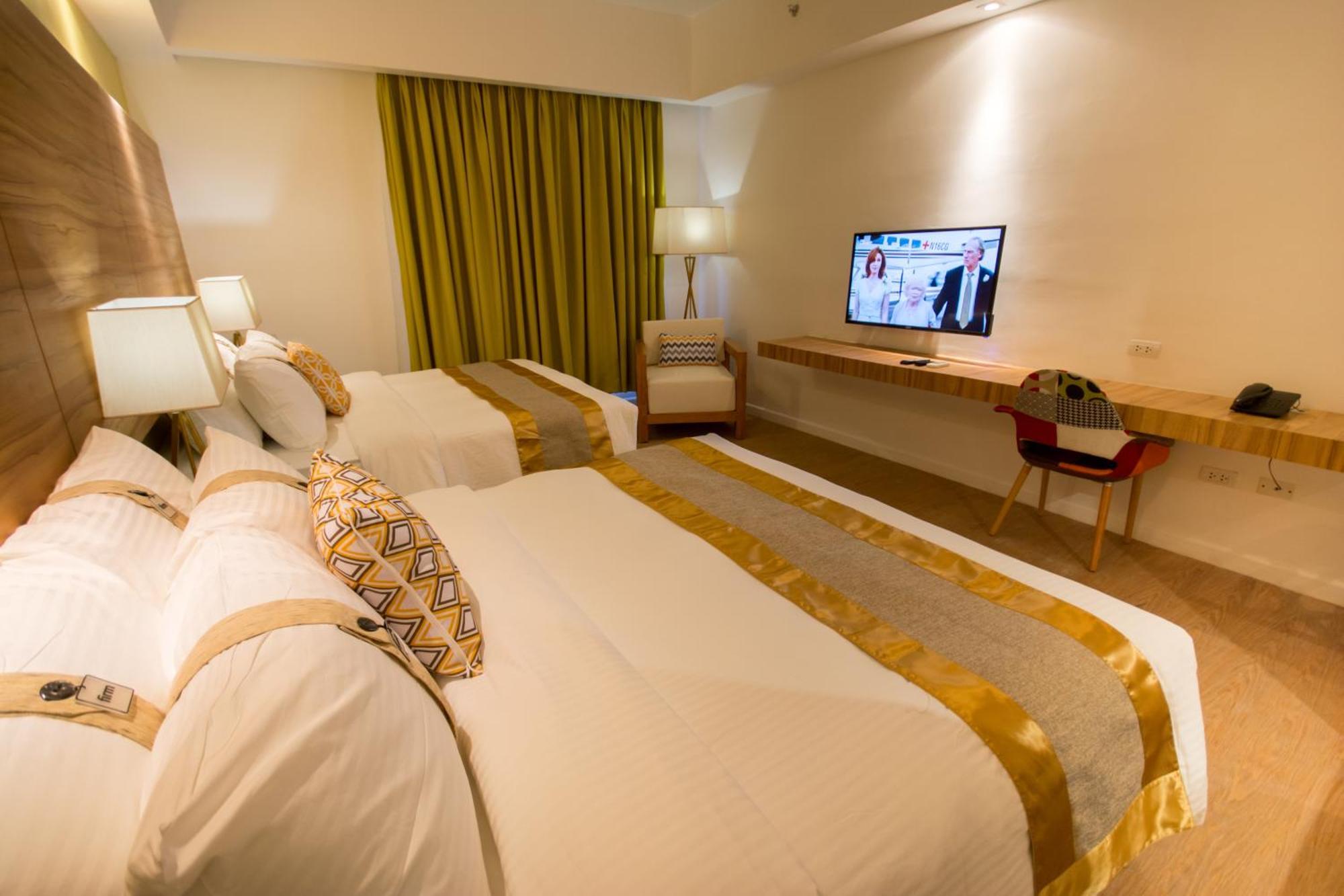 Ferra And Garden Hotel 3*