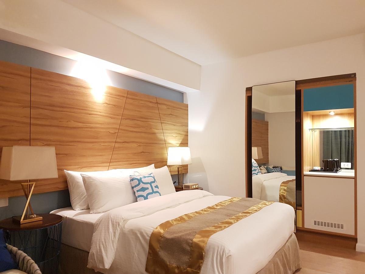 Ferra And Garden Hotel 3*
