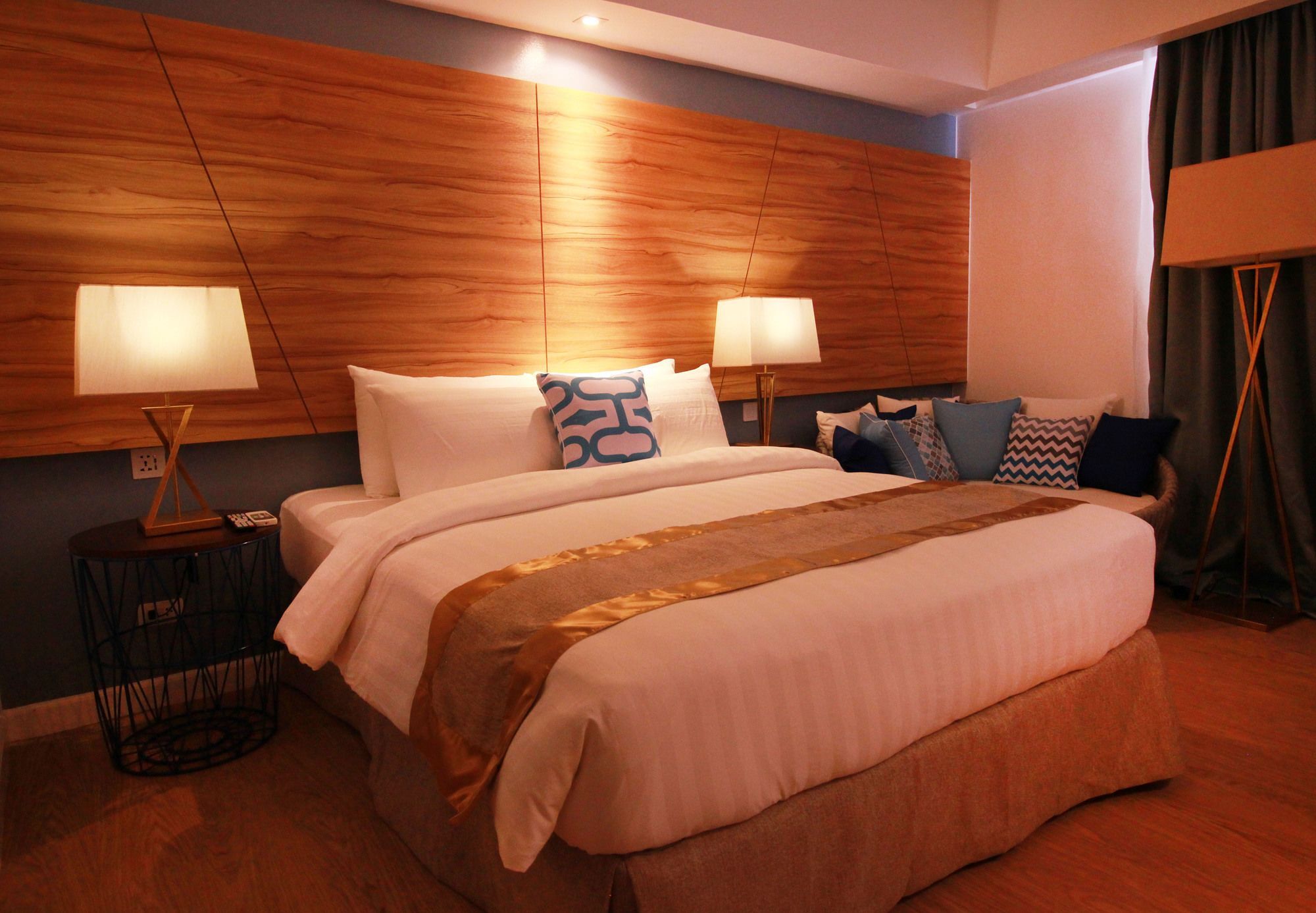 Ferra And Garden Hotel 3*